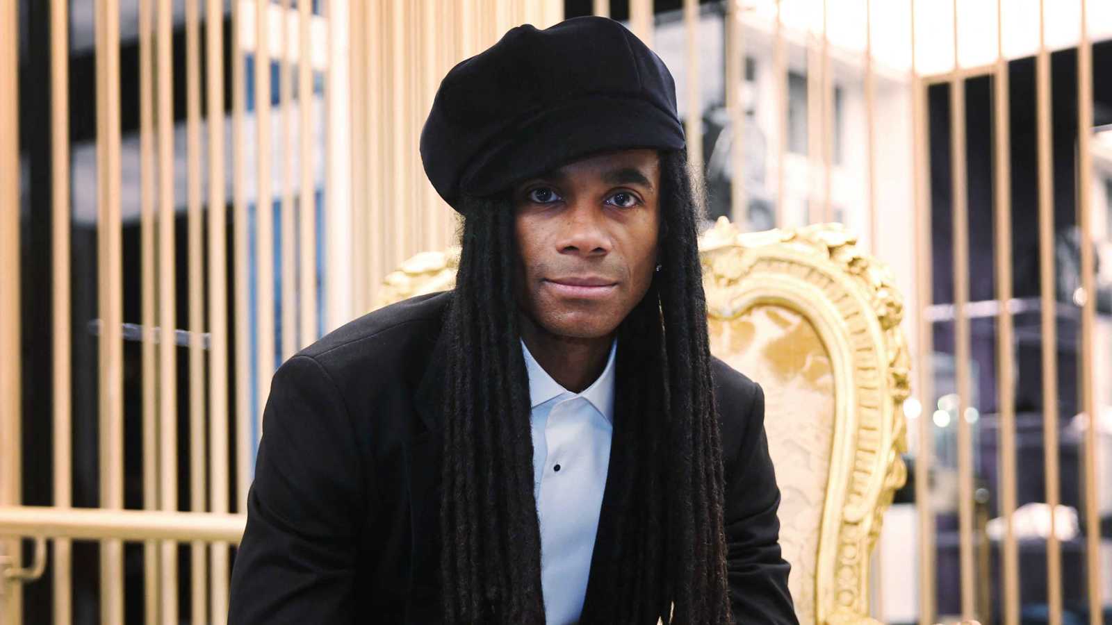 طبق وحيد يومياً.. تفاصيل صادمة عن ظروف سجن ساركوزي