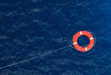 غرقت أثناء الحرب العالمية.. سفينة تركية تظهر في نهر عراقي (فيديو)