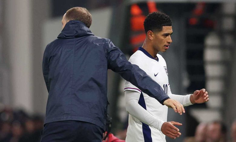 ليفربول يحتفل بقرار محمد صلاح