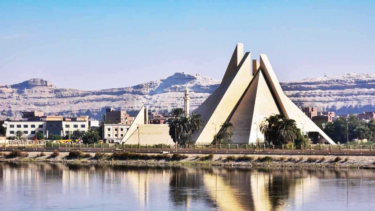 بعد عام.. شهادة