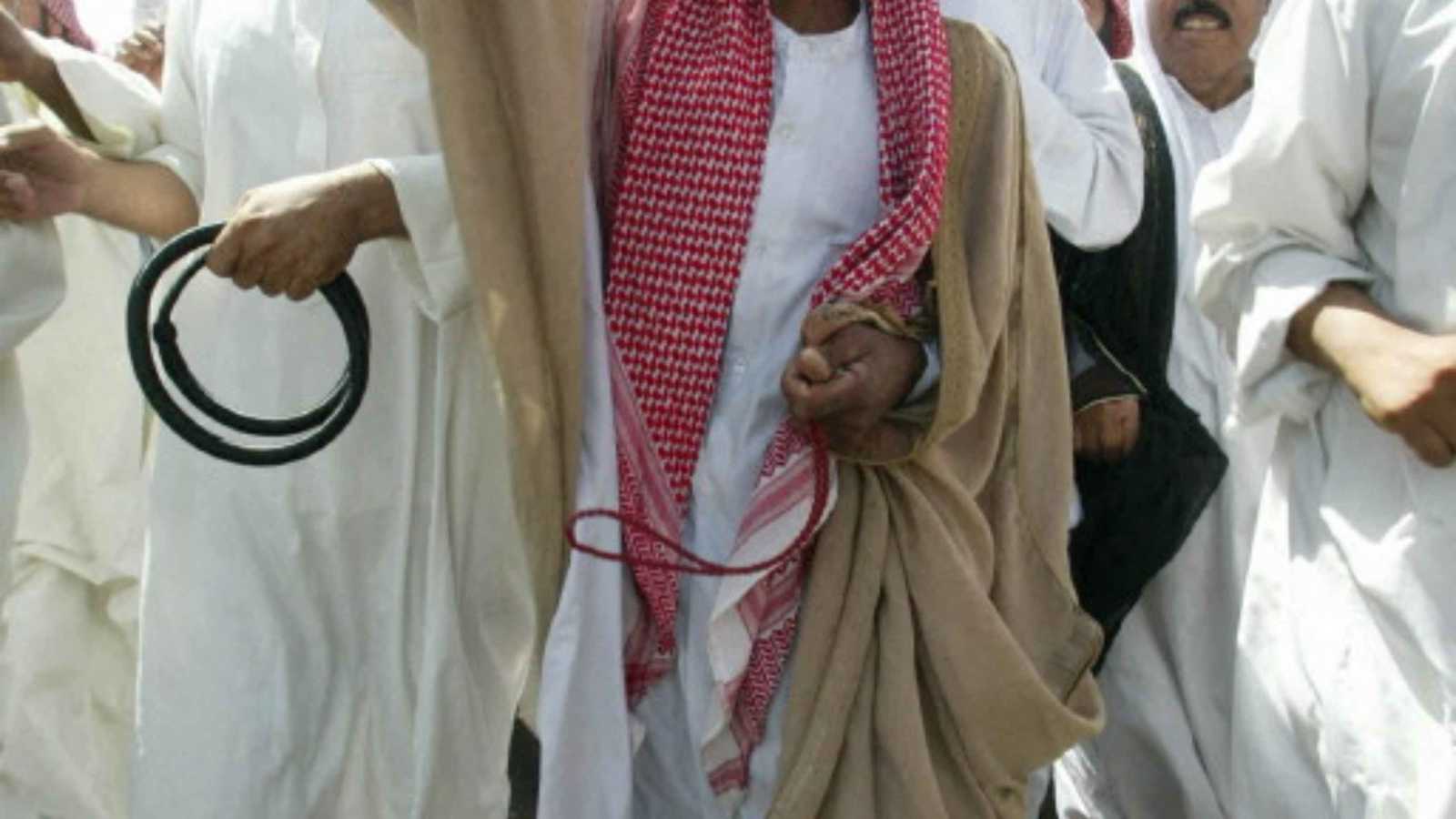 شاعران عراقيان ينقلان خلافهما من القضاء إلى القبيلة