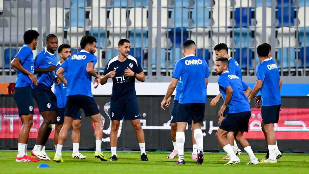 تغطية مباشرة ليفربول وأستون فيلا في الدوري الإنجليزي