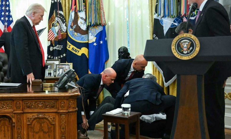 شاب يتحدى إعاقته ويصبح مصدر إلهام للمسافرين (فيديو)