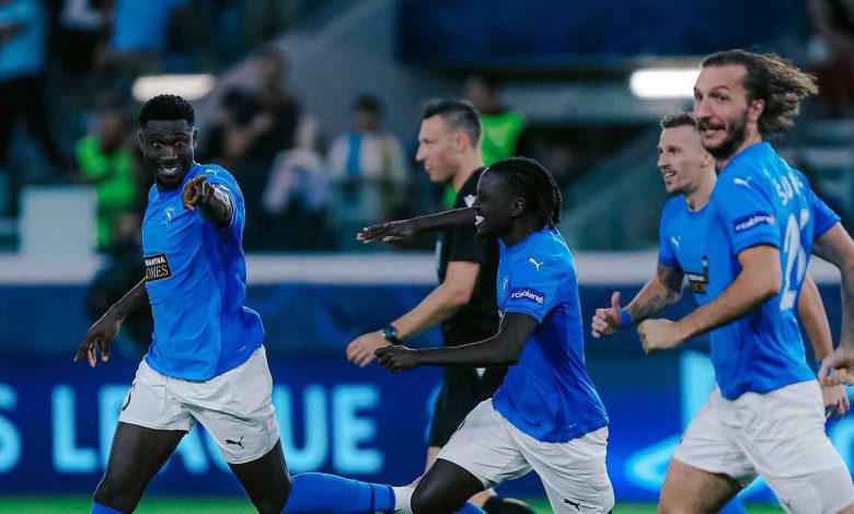 لا تجددوا عقده وتخلصوا منه.. مطالبات بطرد نجم ليفربول