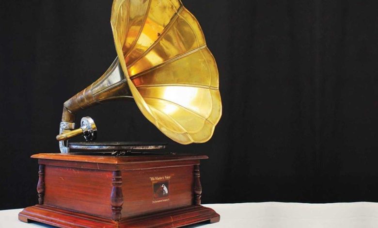 لحظات رعب في جامعة تركية بعد احتجاز موظفة تحت تهديد السلاح (فيديو)