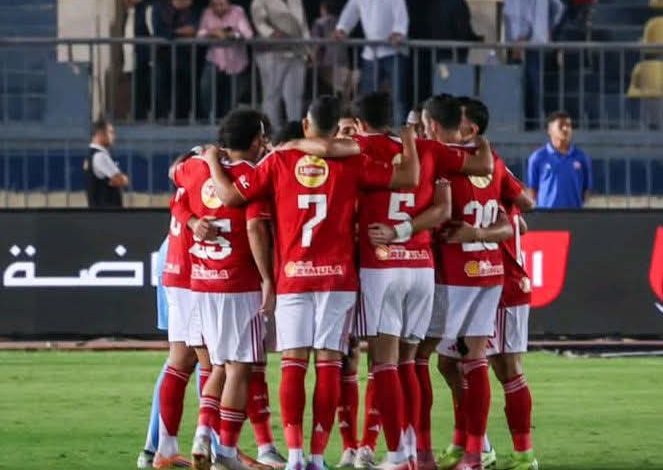 عرض سعودي لضم نجم الأهلي في يناير