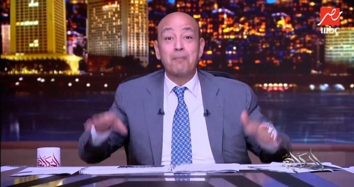 رسالة قوية من عمرو أديب للاعبي الزمالك قبل مواجهة الأهلي.. “متخافش مش هيبقى في حكم ميحسبش ضربة جزاء”