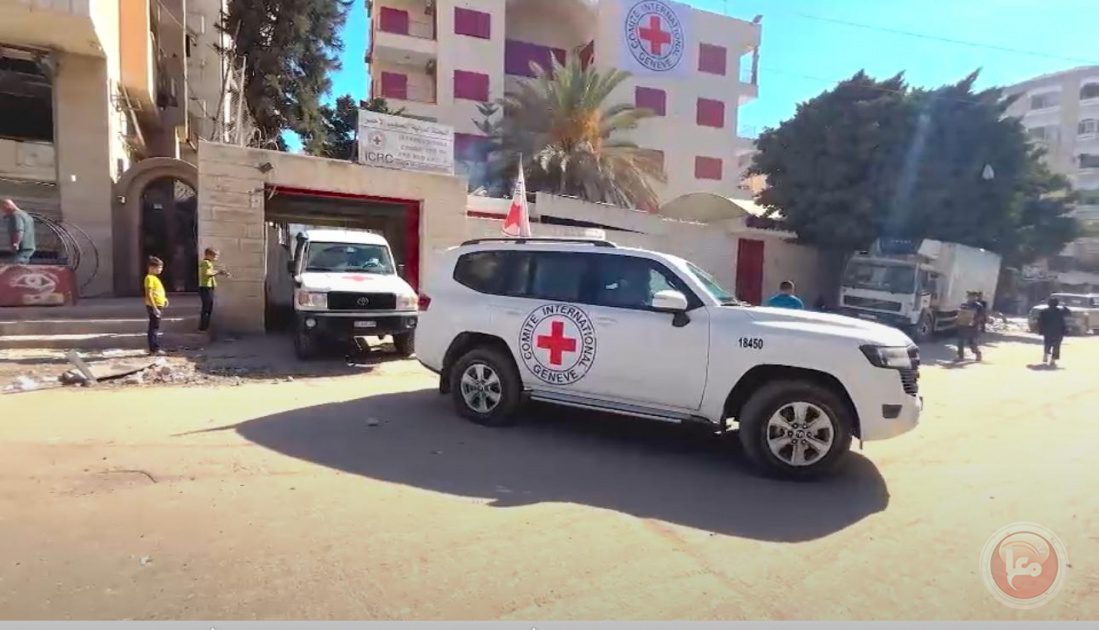 جيش الاحتلال يسلم عشرات الجثامين لشهداء فلسطينيين