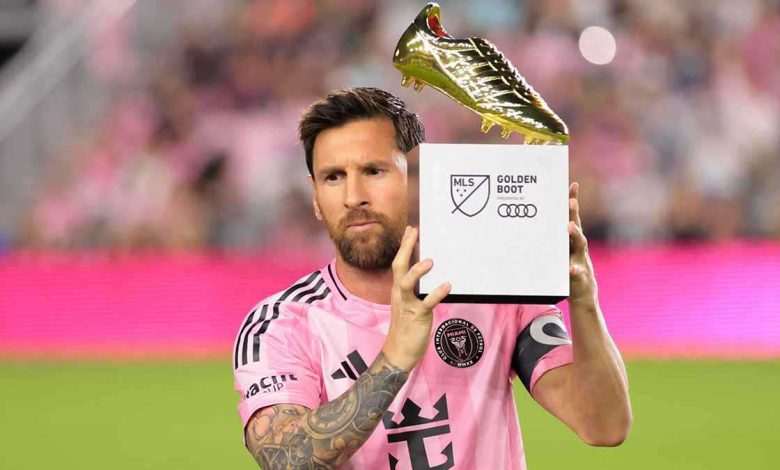 3 قرارات حساسة.. تقييم مفاجئ لحكم مباراة الهلال والنجمة (فيديو)