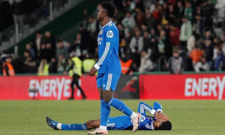 رغم الخسارة.. أكثر لاعب أبهر جمهور الأهلي السعودي في لقاء الشارقة