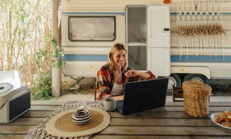 5 عادات يومية لتعزيز السعادة الحقيقية والرضا النفسي