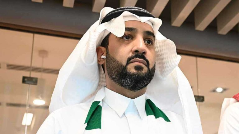 أنت خارج حساباتي.. جيسوس يطالب نجم النصر السعودي بالرحيل