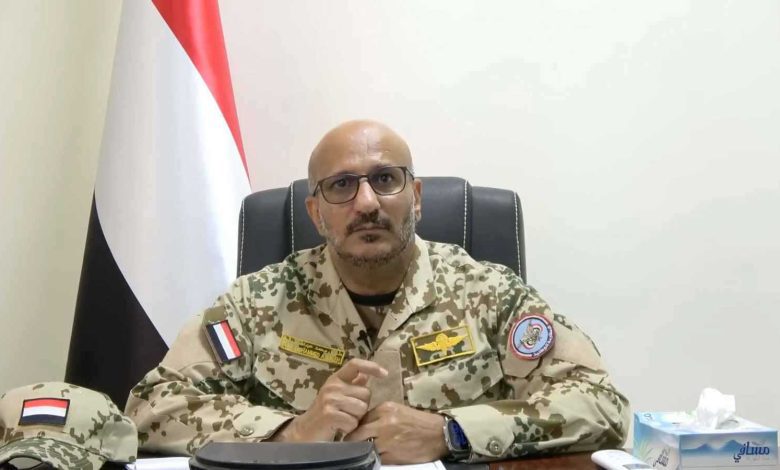 اليمن.. مجلس القيادة الرئاسي يحذر من "العبث الإيراني" بالأمن البحري والبيئي