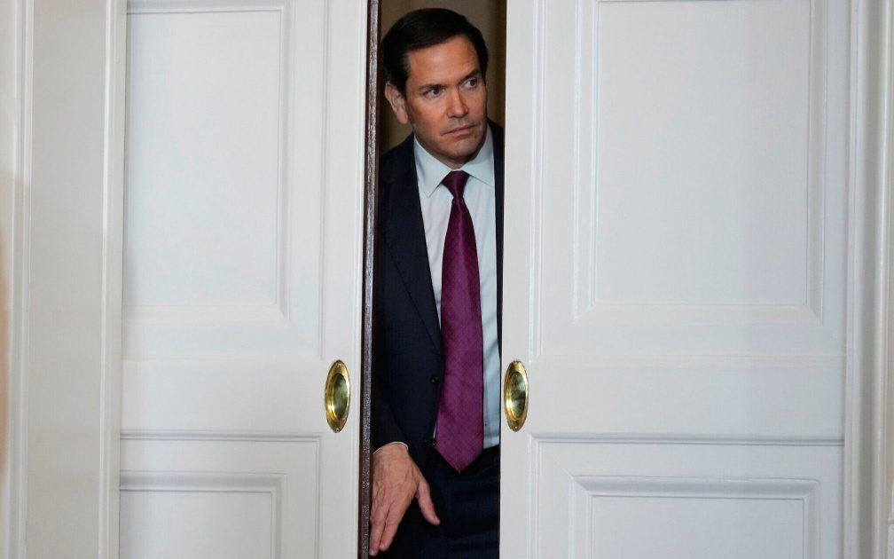 على حماس إلقاء السلاح حتى تتمكن غزة من بناء مستقبل أفضل