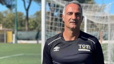 طبيب بلجيكي يطمئن لامين يامال