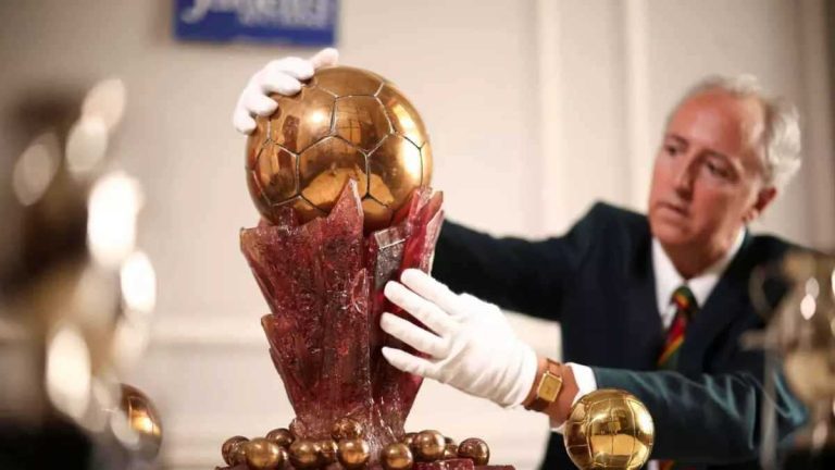 لوكا مودريتش نجم ميلان الإيطالي