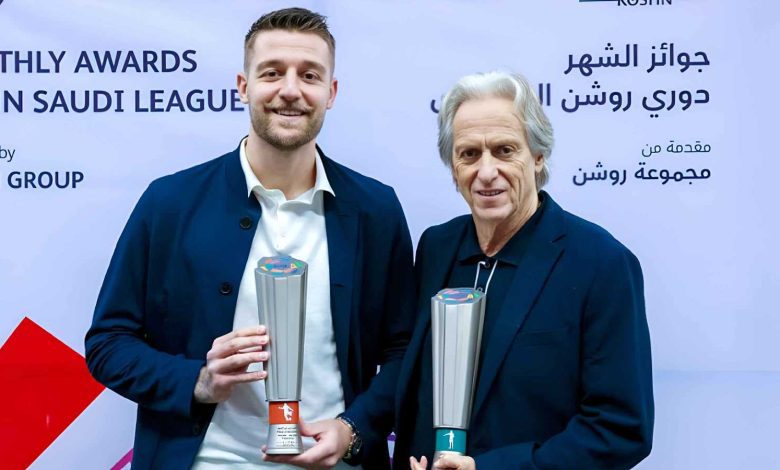 طرده ثم تفاوض معه.. من هو