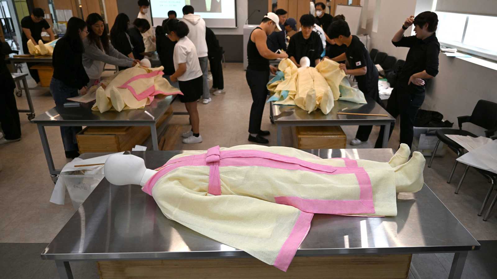 إزالة معلم شعبي في بغداد مقترن باسم الفنان صباح الخياط