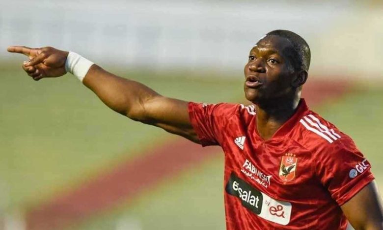 كم هدفًا يحتاج محمد شريف لدخول قائمة