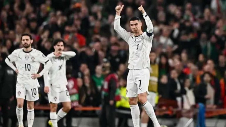 عرض بضعف الراتب.. نجم الأهلي المصري يقترب من الرحيل