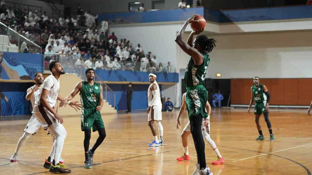 ما حقيقة عودة علي معلول للأهلي المصري؟