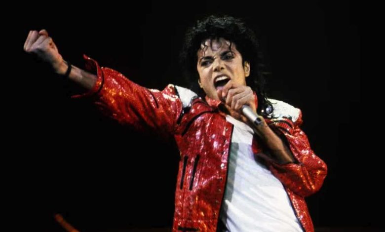 رغم الجدل.. ميلي بوبي براون وديفيد هاربور يتألقان في Stranger Things