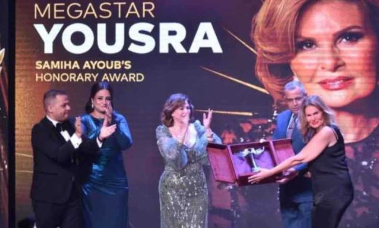 مكالمة مؤثرة من عبلة كامل تغيّر قرار استقالة أشرف زكي