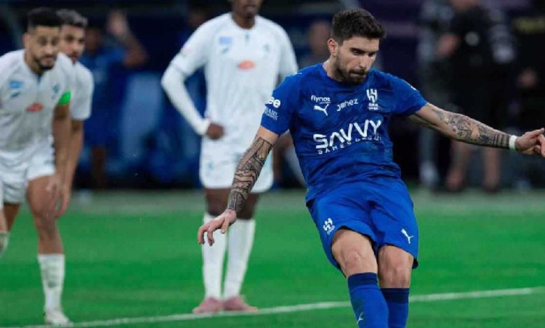 تصرف صادم من عادل بولبينة قبل كأس العرب