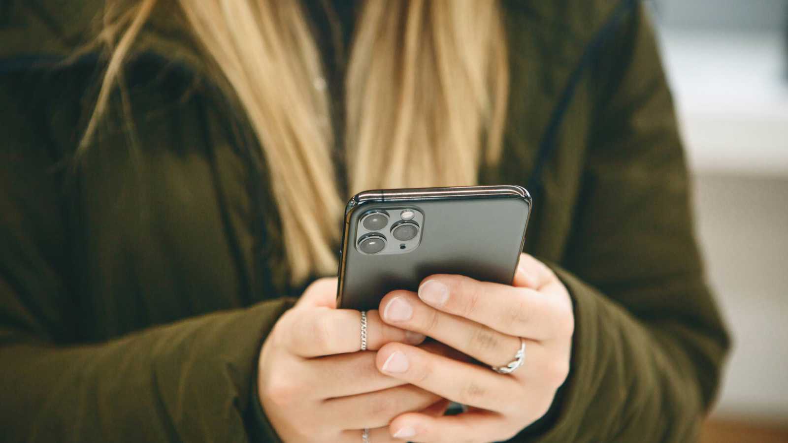 امتثالا لوصية الملكة إليزابيث.. الأمير أندرو قد يستعيد اسم عائلته