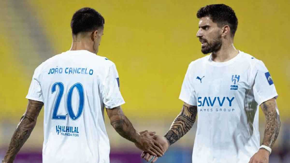 رونالدو: كأس العالم لا يحدد الأفضل والمليار دولار تساوي فرحة الكرة الذهبية