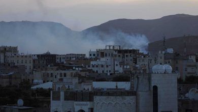 الخضوع أو الانفجار.. لبنان يواجه خيارات صعبة لمنع سيناريو الحرب