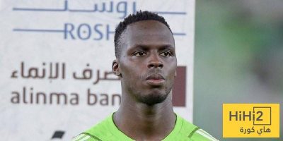 إدوارد ميندي يحصل على جائزة جديدة