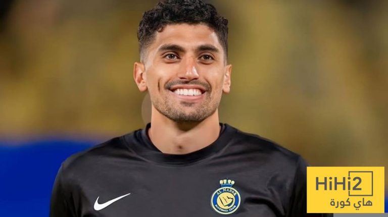 بعد عرضي الهلال والاتحاد .. راغد النجار يحسم موقفه من البقاء مع النصر !