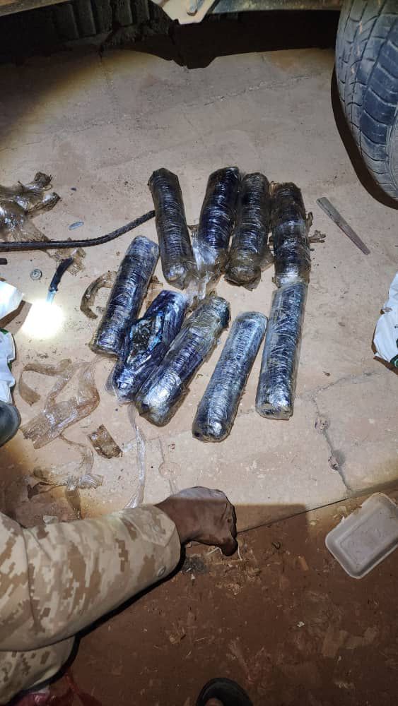 أمن منفذ الوديعة يعلن إحباط تهريب 24.5 كجم حشيش