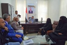 أمين العاصمة صنعاء يؤكد على أهمية دور المعلمات في مواصلة العملية التعليمية رغم التحديات