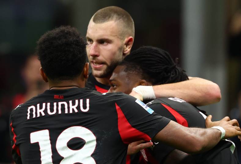 ميلان ضد روما