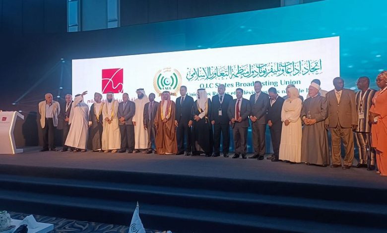 اتحاد إذاعات وتلفزيونات دول منظمة التعاون الإسلامي يكرم هشام السقاف كأحد رموز الاعلام في المنطقة
