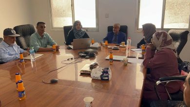 اجتماع صحي بعدن يناقش عمل دراسات استراتيجية لمكافحة سرطان الثدي