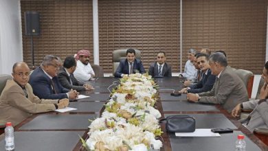 اجتماع يناقش سير تنفيذ الآليات التنظيمية والضوابط المعتمدة من لجنة تمويل الواردات