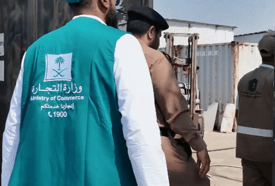 أمانة العاصمة المقدسة تضبط مستودعات ومعامل مخالفة ضمن حملة "مكة تصحح"