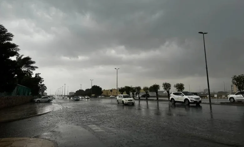 أمانة جدة ترفع جاهزيتها للأمطار المحتملة