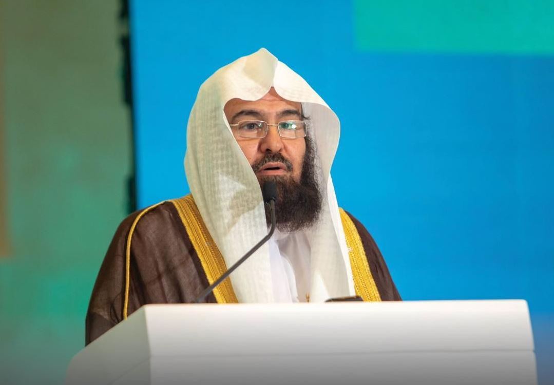 السديس: أمن الحرمين وسلامة قاصديهما "خط أحمر"