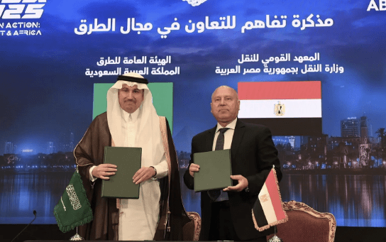 السعودية ومصر توقعان مذكرة تفاهم للتعاون في مجال النقل