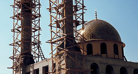 "الشؤون الإسلامية" ترسي عقودًا بـ 476 مليون ريال لصيانة 1400 مسجد