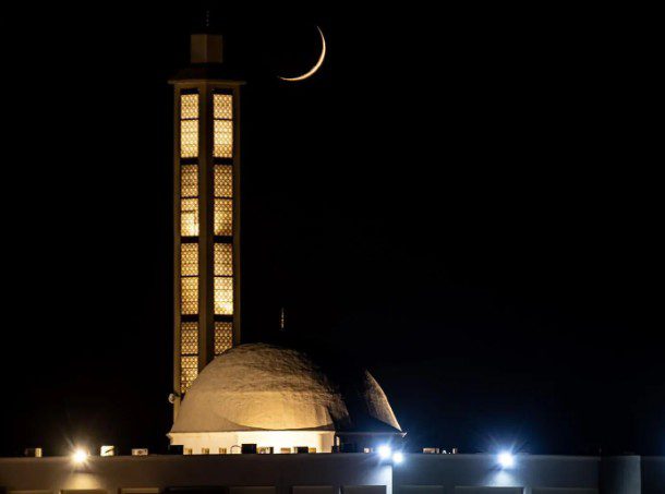 هلال جمادى الآخرة يزيّن سماء الحدود الشمالية