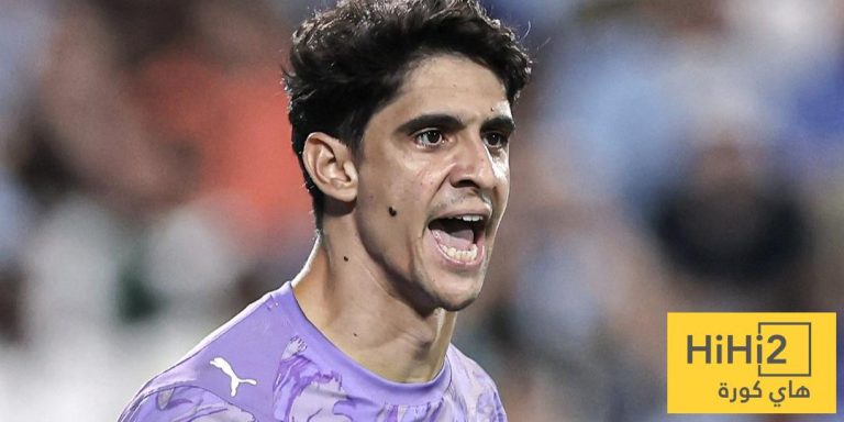 إسقاط كوليبالي وبونو من قائمة الهلال !