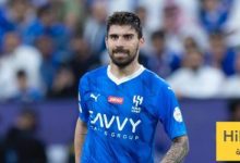 موقف نيفيز من تجديد عقده مع الهلال