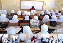 إدارة الصحة المدرسية تنظم فعالية توعوية بمدرسة الحمزة بــ«تعز» حول الأمراض المنتشرة