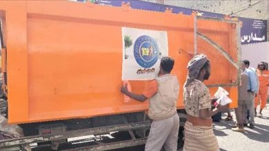 إنجازات تشغيلية وإدارية تعيد الحياة للمعدات المعطلة في صندوق النظافة بتعز