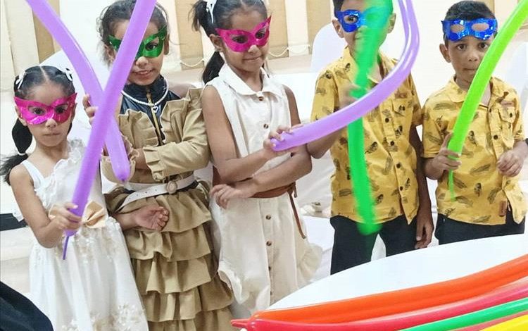 اتحاد نساء ساحل حضرموت مديرية المكلا يقيم فعالية وأنشطة بمناسبة اليوم العالمي للطفولة